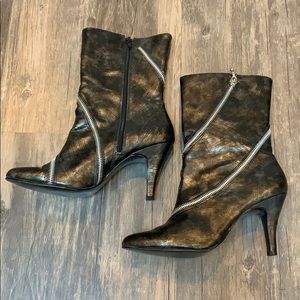 Metallic pewter boots